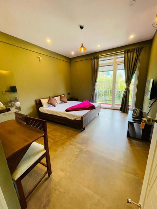 Off Season Without Balony