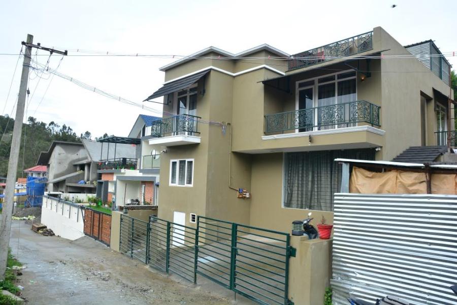 Season Without Balcony